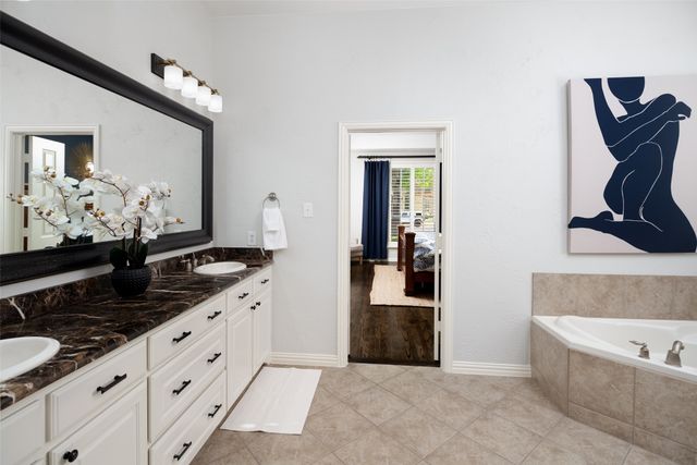 900 Foxworth Court, Allen, TX 75013