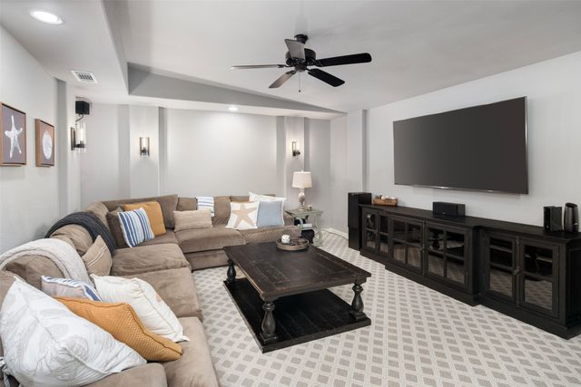 900 Foxworth Court, Allen, TX 75013