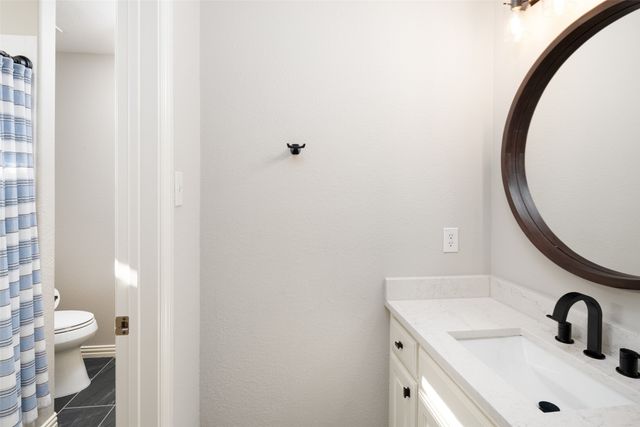 900 Foxworth Court, Allen, TX 75013