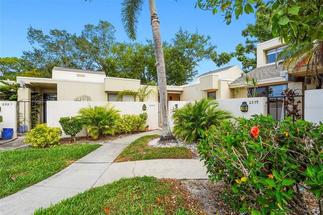 2383 LAKESIDE MEWS D3, Sarasota, FL 34235
