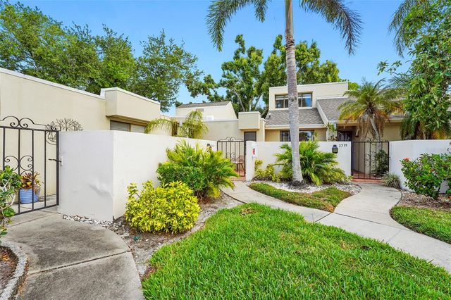 2383 LAKESIDE MEWS D3, Sarasota, FL 34235