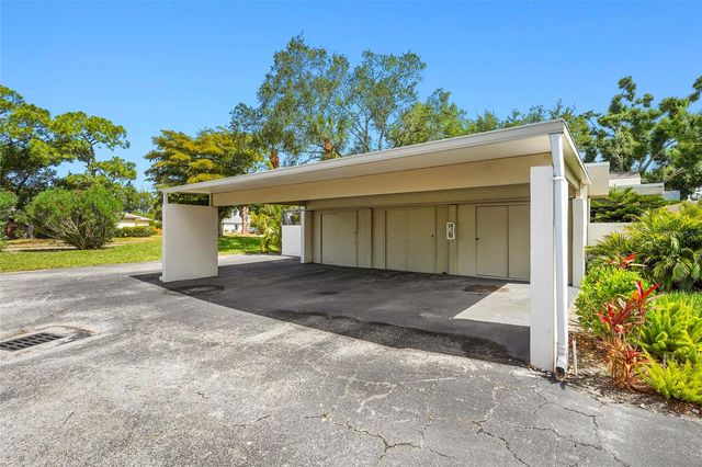 2383 LAKESIDE MEWS D3, Sarasota, FL 34235