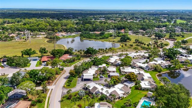 2383 LAKESIDE MEWS D3, Sarasota, FL 34235