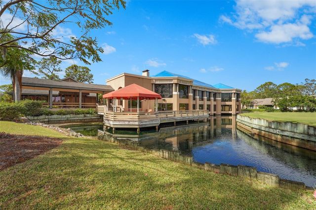 2383 LAKESIDE MEWS D3, Sarasota, FL 34235