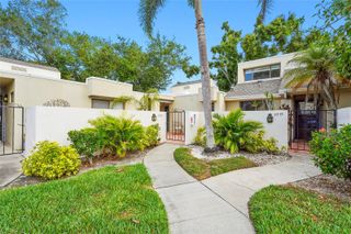 2383 LAKESIDE MEWS D3, Sarasota, FL 34235