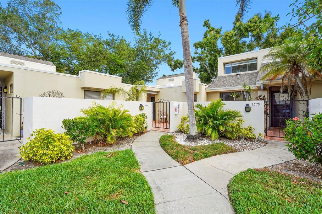2383 LAKESIDE MEWS D3, Sarasota, FL 34235