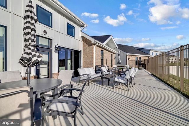 428 MEADOW CREEK DR, Bowie, MD 20716