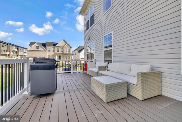 428 MEADOW CREEK DR, Bowie, MD 20716