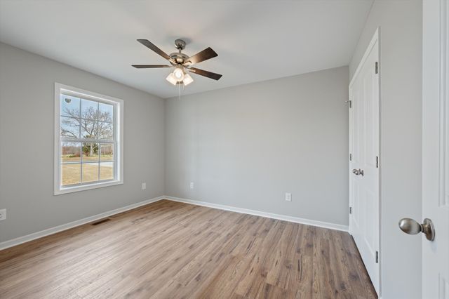 73 Dukes Park Rd, Summertown, TN 38483