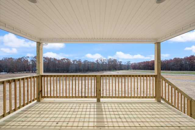 73 Dukes Park Rd, Summertown, TN 38483