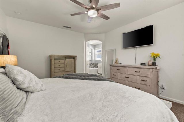 2207 Catherwood Way, Sacramento, CA 95835