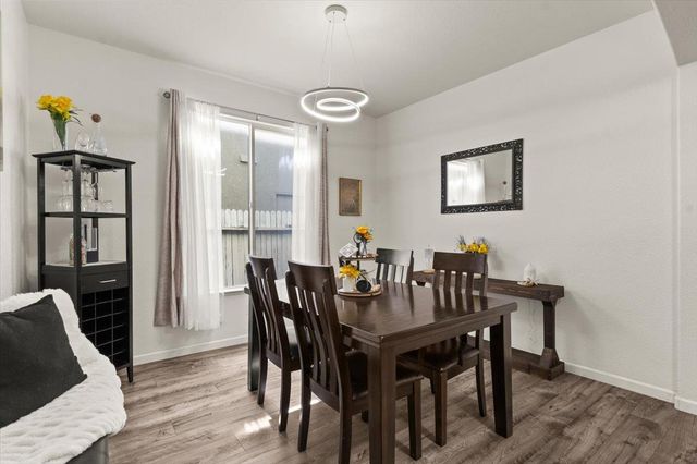 2207 Catherwood Way, Sacramento, CA 95835