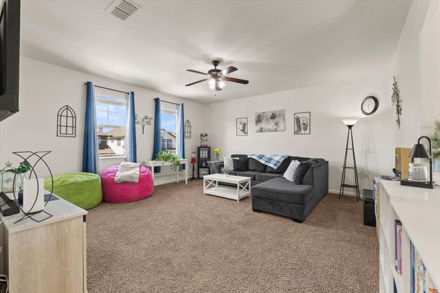 2207 Catherwood Way, Sacramento, CA 95835