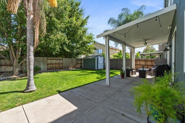 2207 Catherwood Way, Sacramento, CA 95835