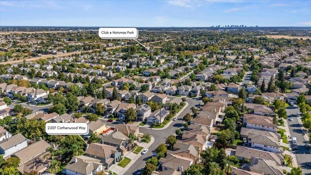 2207 Catherwood Way, Sacramento, CA 95835