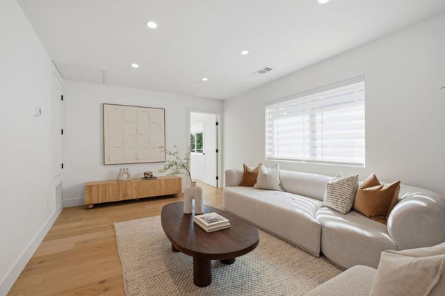 191 Grand Street, Redwood City, CA 94062