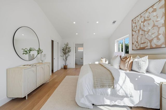 191 Grand Street, Redwood City, CA 94062