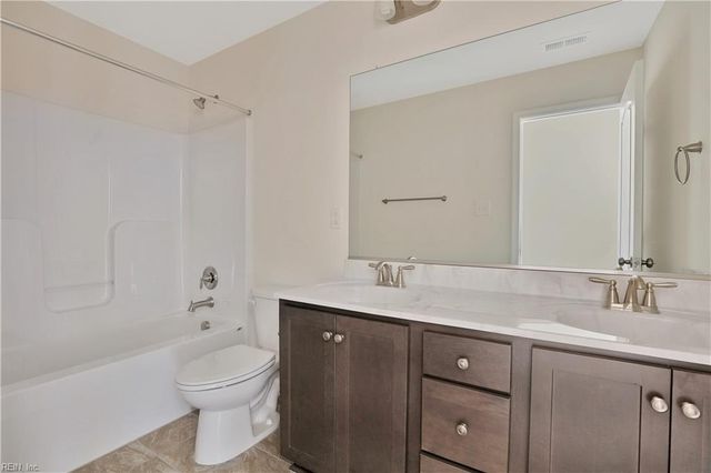 2221 Patrick DR, Suffolk, VA 23435