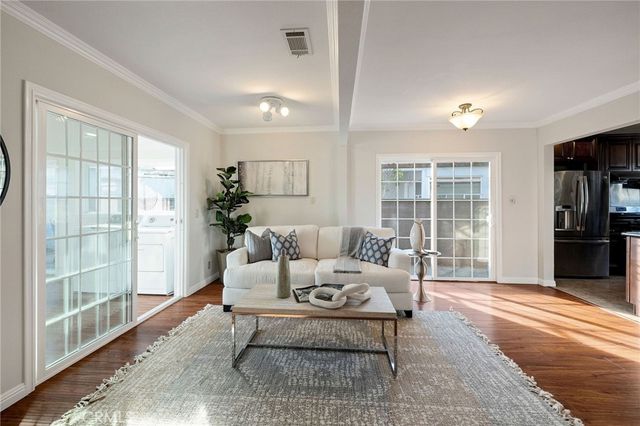 2512 Lesserman, Torrance, CA 90503