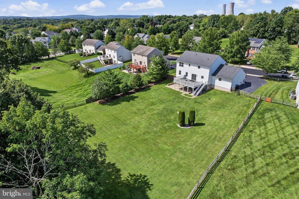 77 AUTUMN LN, ROYERSFORD, PA 19468 — photo 4