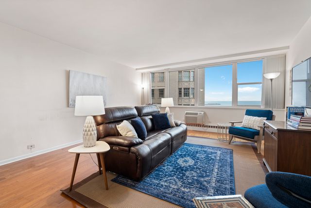 1150 N LAKE SHORE Drive 9F, Chicago, IL 60611