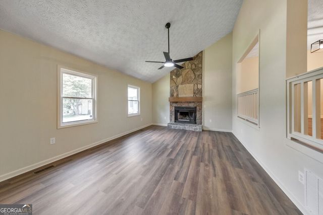 1006 Pinetree Court, Powder Springs, GA 30127