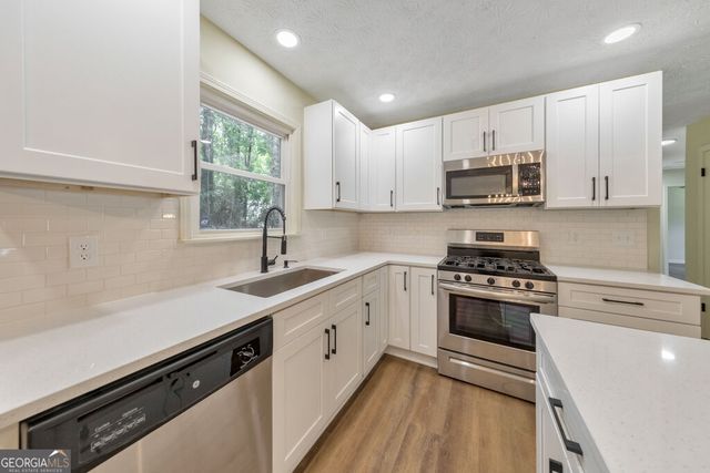 1006 Pinetree Court, Powder Springs, GA 30127