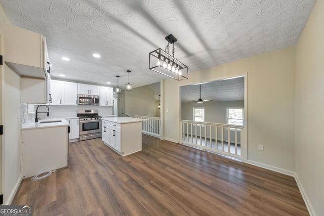 1006 Pinetree Court, Powder Springs, GA 30127