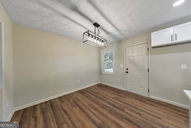 1006 Pinetree Court, Powder Springs, GA 30127