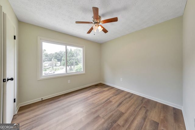 1006 Pinetree Court, Powder Springs, GA 30127