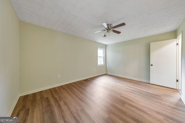1006 Pinetree Court, Powder Springs, GA 30127