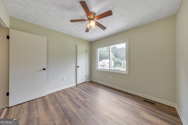 1006 Pinetree Court, Powder Springs, GA 30127