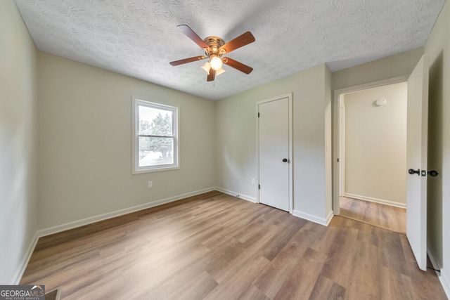 1006 Pinetree Court, Powder Springs, GA 30127