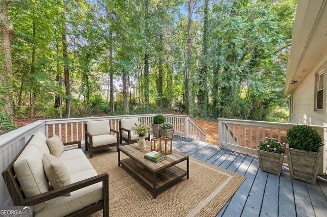 1006 Pinetree Court, Powder Springs, GA 30127