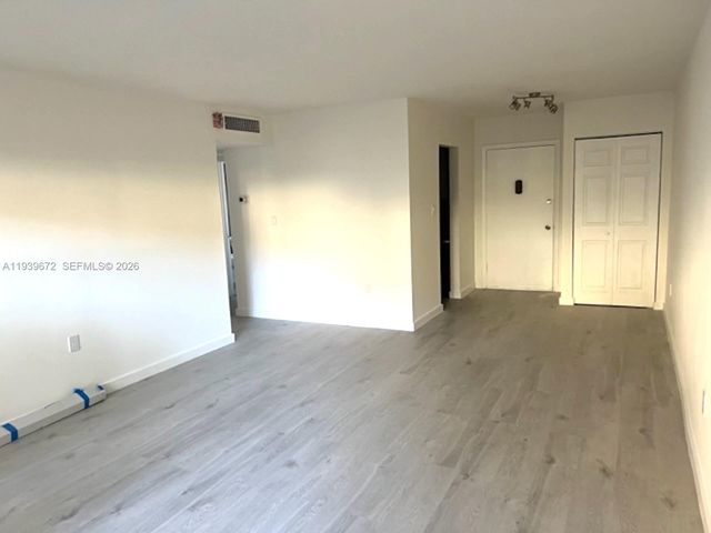 13710 SW 90th Ave 3, Miami, FL 33176