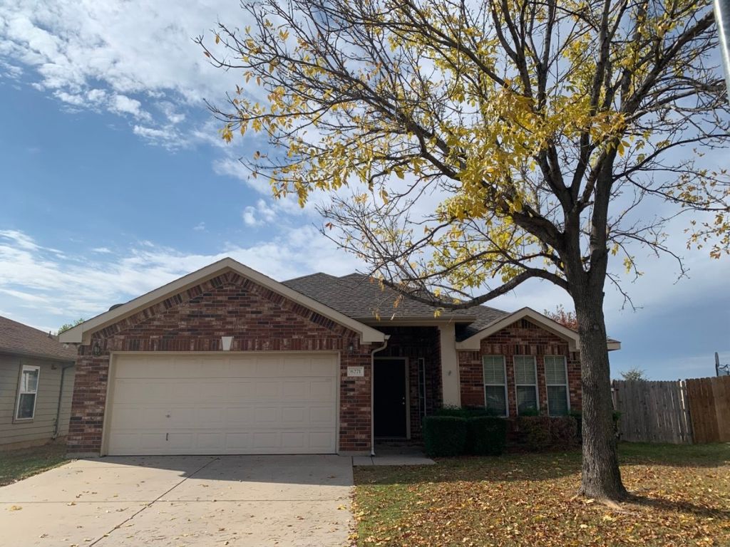 8271 Horse Whisper Lane, Fort Worth, TX 76131