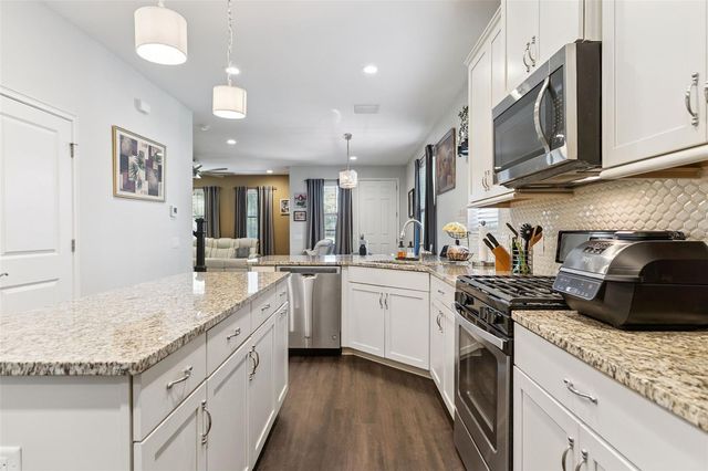5714 COLONY GLEN ROAD, Lithia, FL 33547