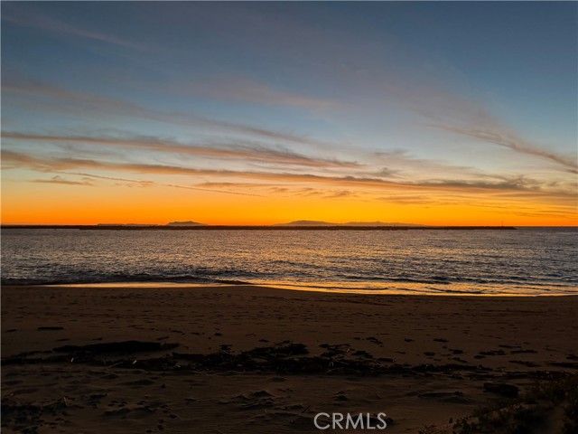 3124 Ocean Drive, Oxnard, CA 93035