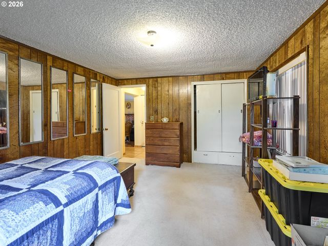 1708 CONIFER Dr, Lake Oswego, OR 97034