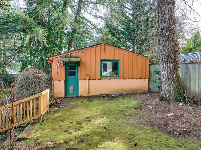 1708 CONIFER Dr, Lake Oswego, OR 97034