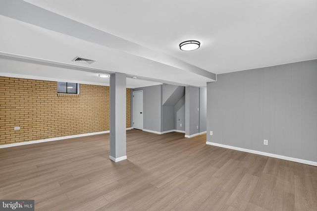 6104 SAINT JOHN DR, Alexandria, VA 22310