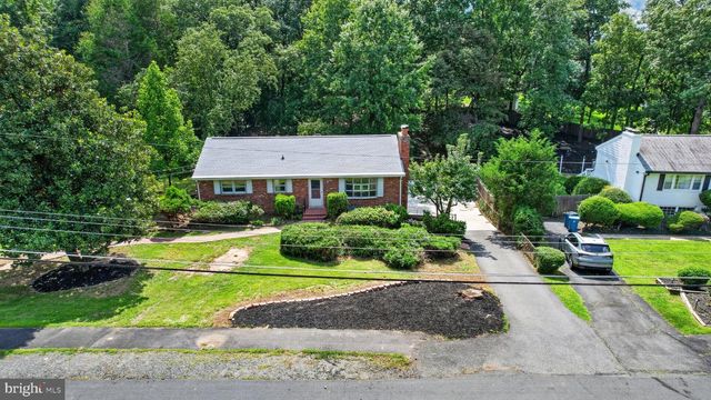 6104 SAINT JOHN DR, Alexandria, VA 22310