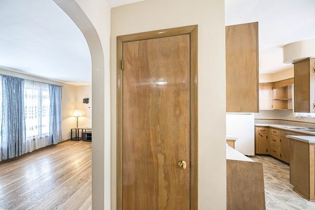 1940 E 8TH Street, Erie, PA 16511