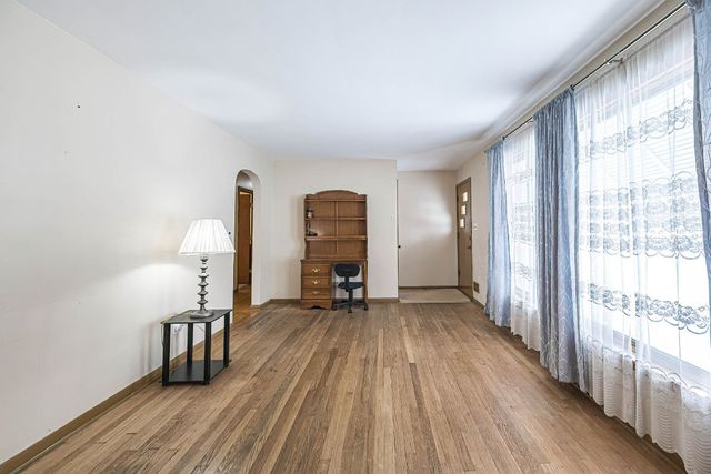 1940 E 8TH Street, Erie, PA 16511