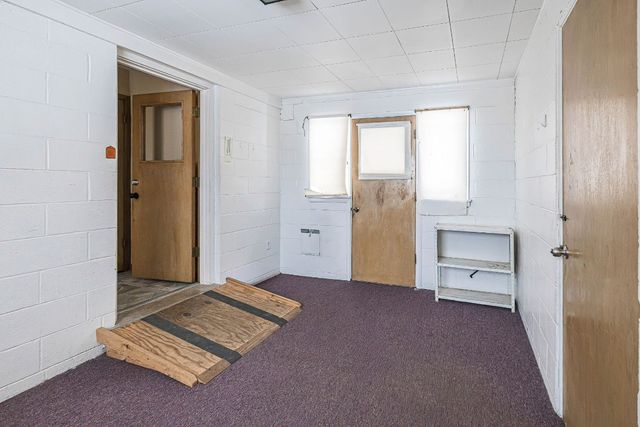 1940 E 8TH Street, Erie, PA 16511