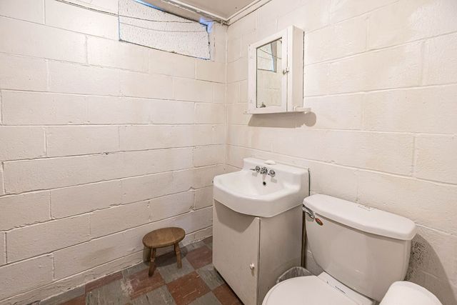 1940 E 8TH Street, Erie, PA 16511