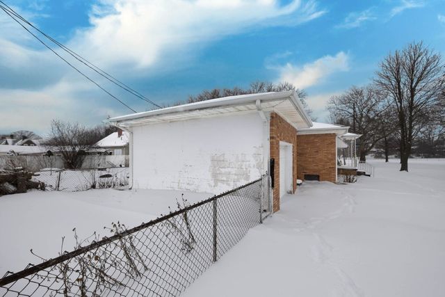 1940 E 8TH Street, Erie, PA 16511