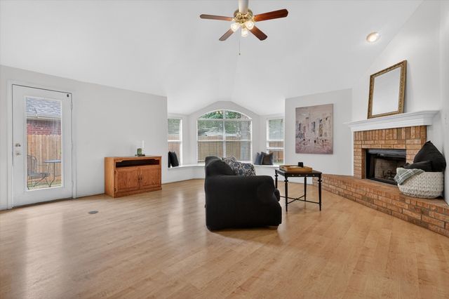3841 Centenary Drive, Denton, TX 76210