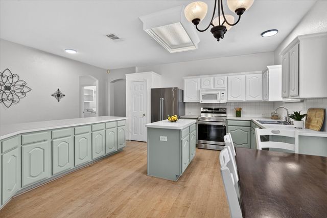 3841 Centenary Drive, Denton, TX 76210