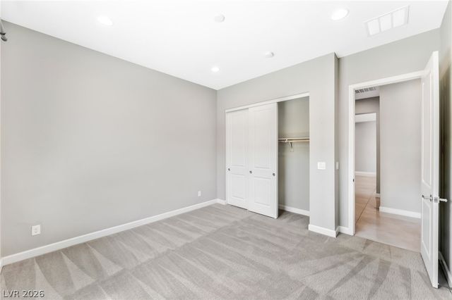 8477 Wolf Mountain Court, Las Vegas, NV 89129